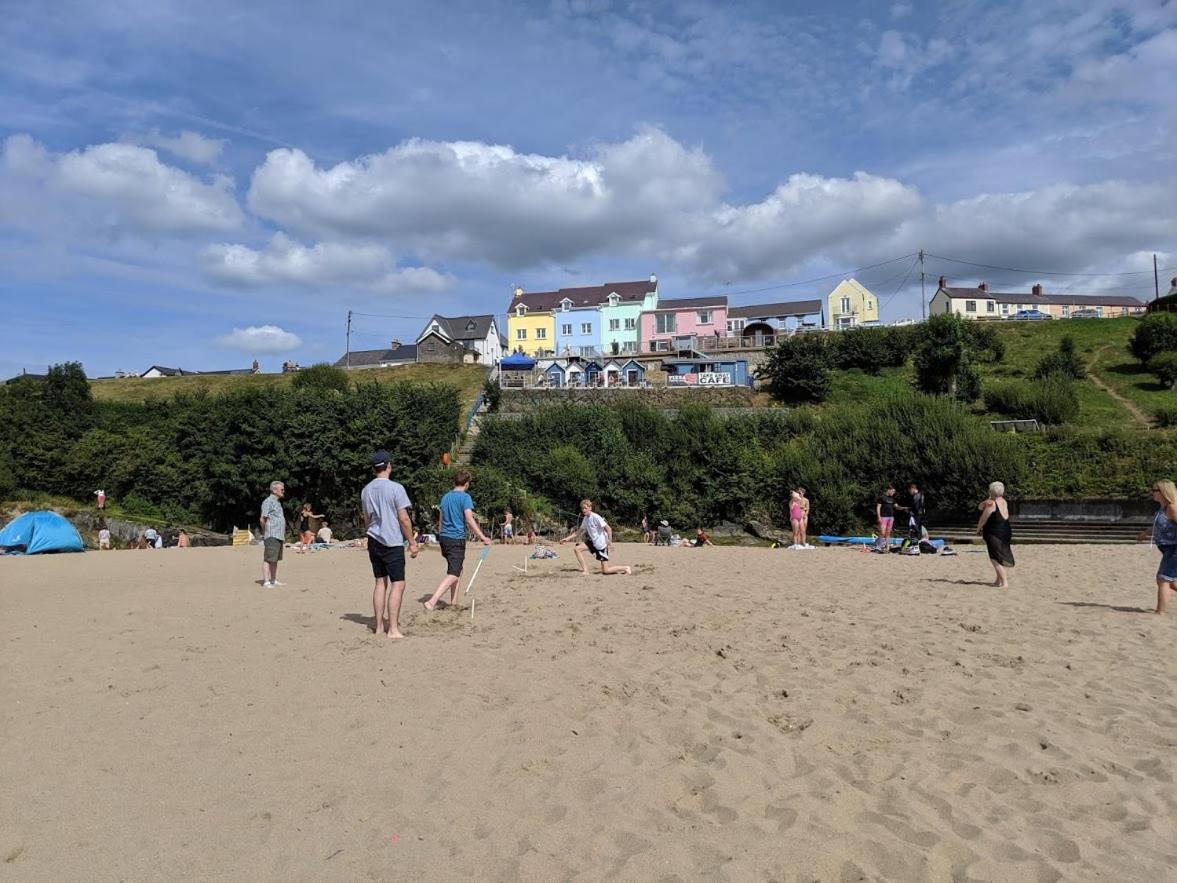 The Old Sea Captain'S House, Aberporth Exteriör bild